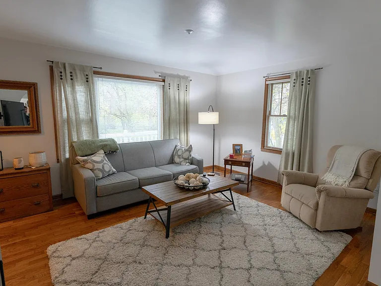 1504 Covell Ave NW — Photo 7
