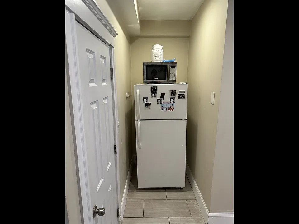 408 Neponset Ave #2R