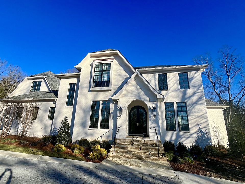 2nd image of 4514 Yancey Dr