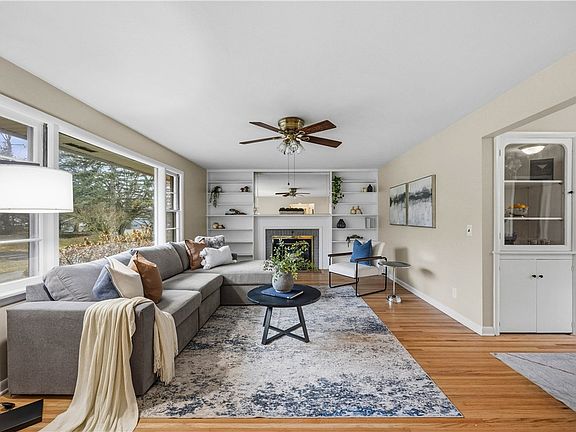 2nd image of 5 Callingham Rd