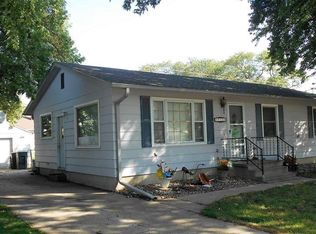 915 E 4th St, Hastings, NE 68901