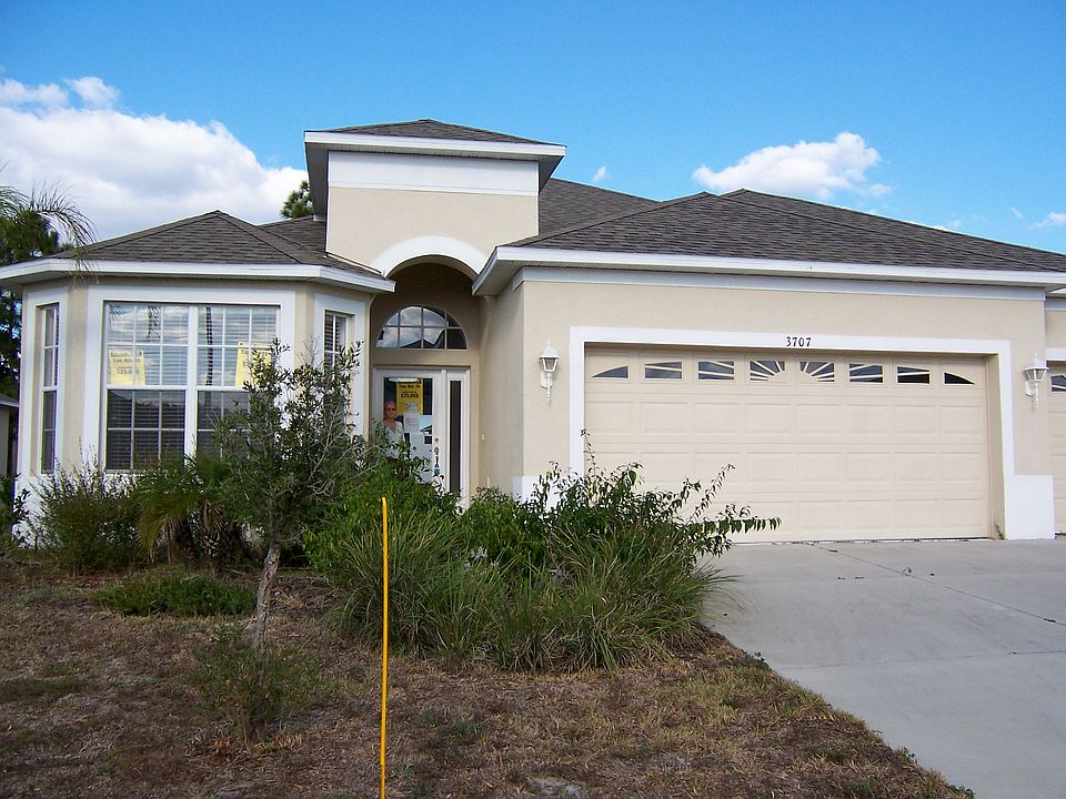 2nd image of 3707 Braemere Dr