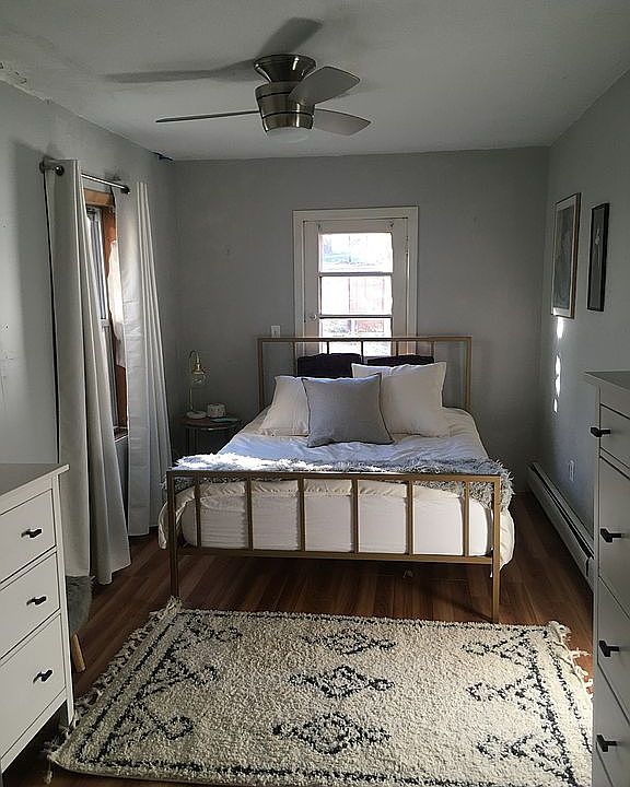 2nd image of 189 Everett St