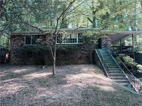 3049 Collier Dr NW, Atlanta, GA 30318