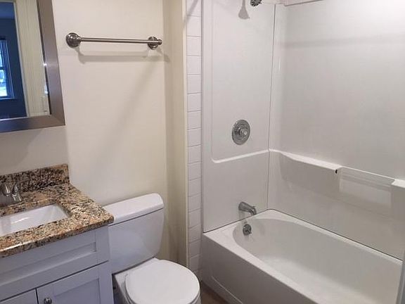 2nd image of 37 Kingstown Way APT 5