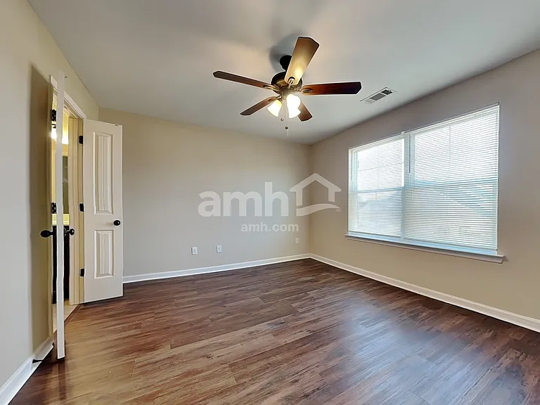 1246 Carlton Ridge Dr — Photo 11
