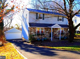 833 Hilldale Rd, Glenside, PA 19038