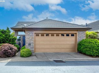 2073 Lake Wind Dr, Eugene, OR 97408