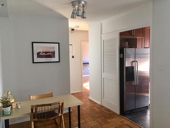 Dining Enclave