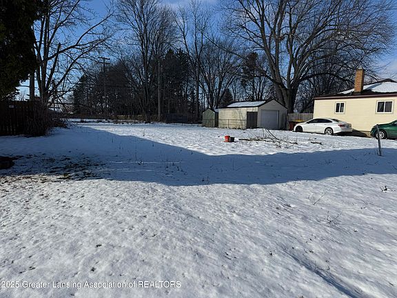 2nd image of 1115 Boynton Dr