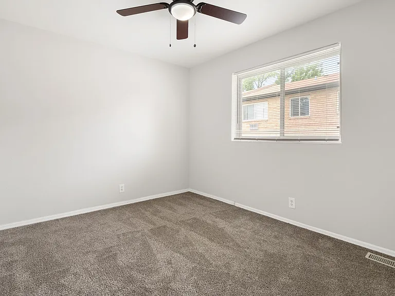 4120 Geraldine Ave #1 — Photo 16