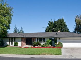 517 California St, Ripon, CA 95366