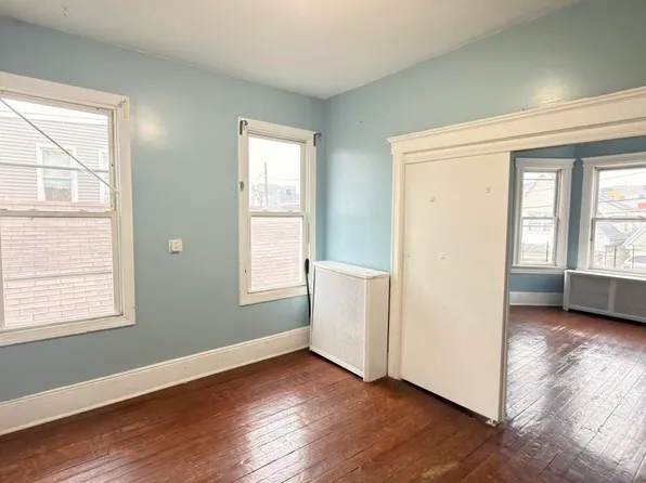 608 57th Street image 11 of 33