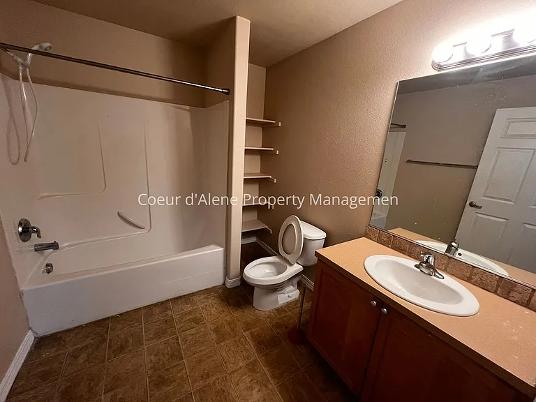 322 N Promenade Loop #B109 — Photo 13