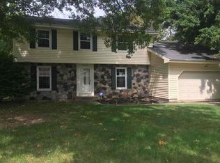 16520 Bennington Ct, Granger, IN 46530