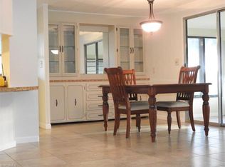 535 Charlemagne Blvd, Naples, FL 34112