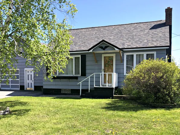 220 Lake St, Saint Ignace, MI 49781