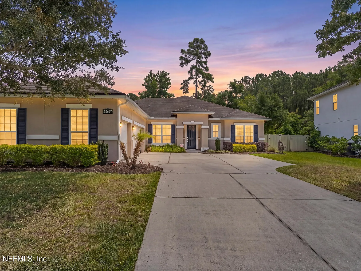 4 bed, 2.5 bath, 2492 sqft, $3,100 — Photo 1