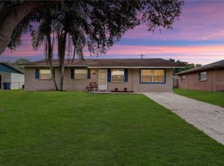 169 Alpine Ct, Bradenton, FL 34208