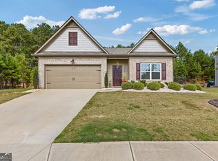 809 Fitzroy Dr, Athens, GA 30606