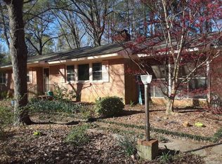 660 S Lakeside Dr, Raleigh, NC 27606