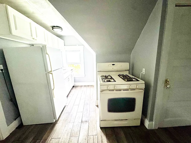 11521 Tuscora Ave — Photo 20