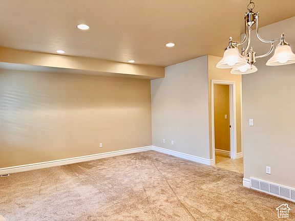 5th image of 132 N 360 W
