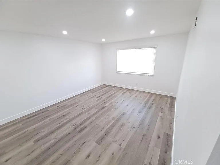 11820 Gloxinia Ave — Photo 25