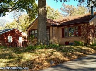 942 S 49th St, Lincoln, NE 68510