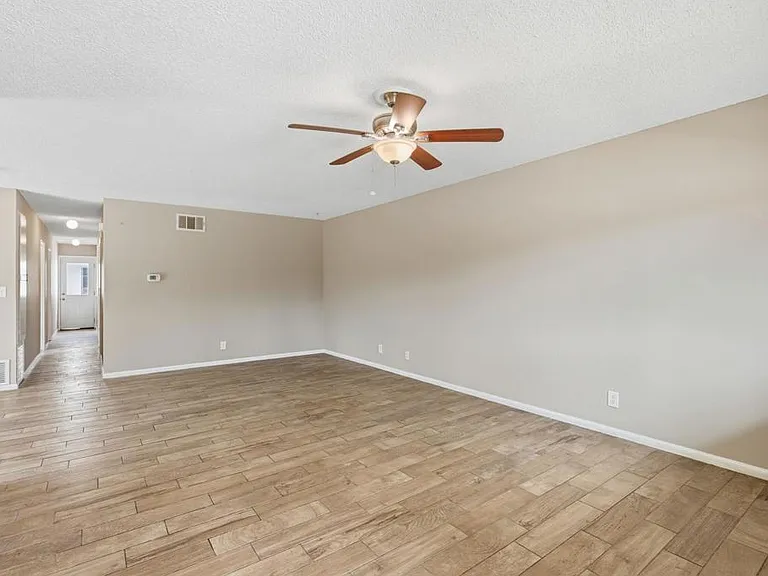 2825 College Blvd #2825 — Photo 10
