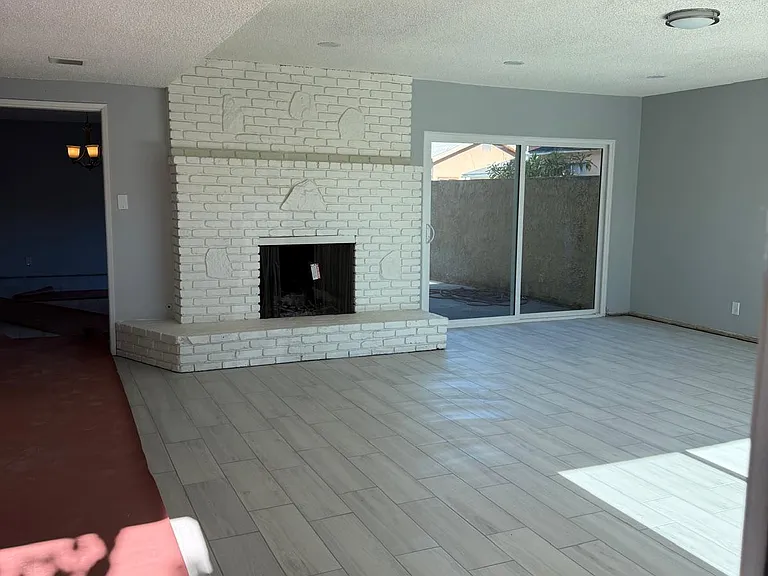 4335 Santa Ana St #1 — Photo 5