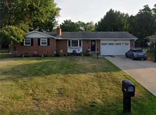 2519 Ironstone St NE, Canton, OH