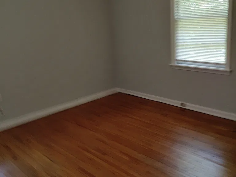 2105 Alta Vista Ave — Photo 8