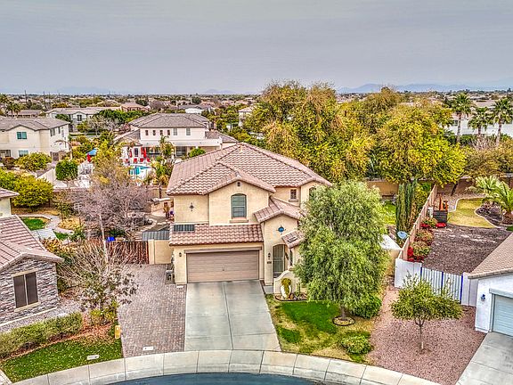 3rd image of 7010 S SAN JACINTO Court