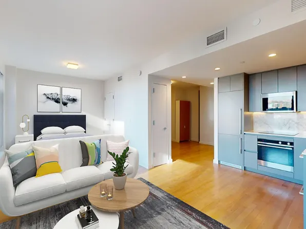 515 East 86th Street image 1 of 31