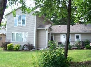 305 Akron St, Culver, IN 46511