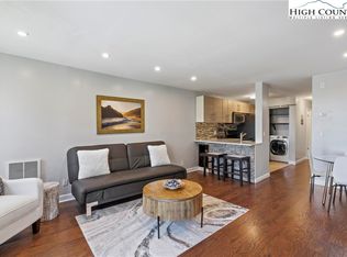 301 Pinnacle Inn Rd #4110, Banner Elk, NC 28604