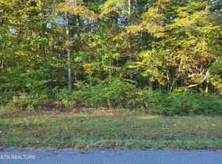 454 Marmaduke Dr, Crossville, TN 38558