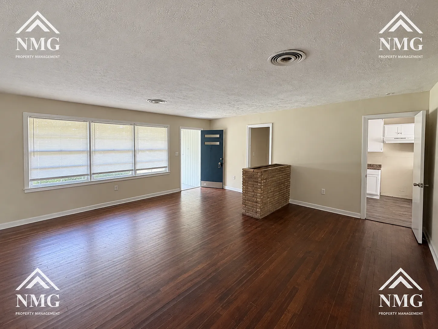 215 Wildwood Terrace - 1 — Photo 4