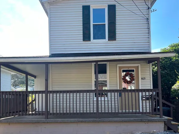 405 Center St, Shinnston, WV 26431
