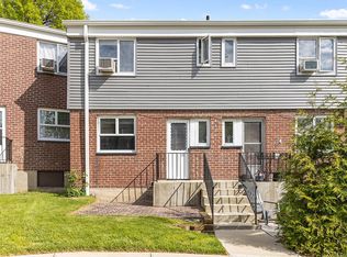 224-30 Manor Rd #D, Queens Village, NY 11427