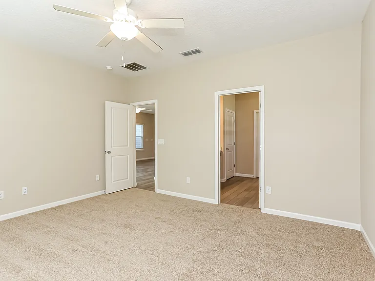 2111 Major Oak St — Photo 10