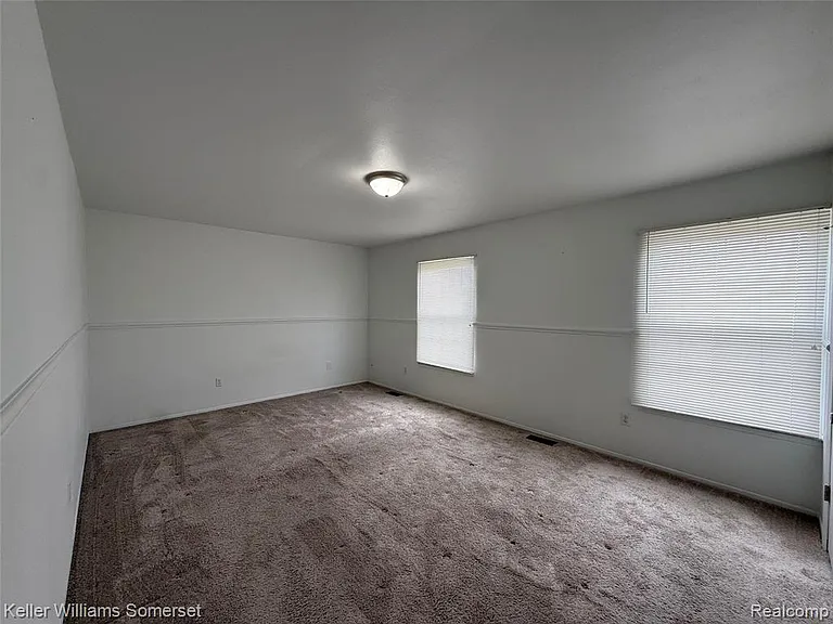 28423 Raleigh Crescent Dr #44 — Photo 13