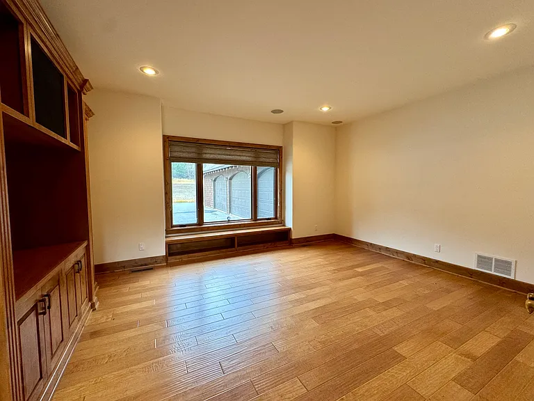 1517 Otts Basin Rd — Photo 24