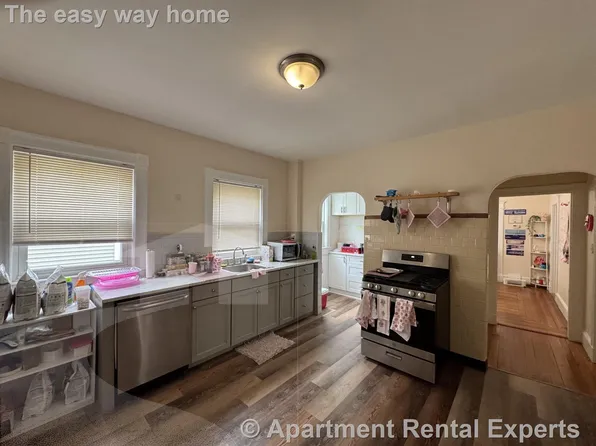 1040 Broadway #2, Somerville, MA 02144