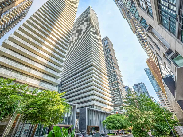 50 Charles St E Unit 2311, Toronto, ON M4Y 0C3