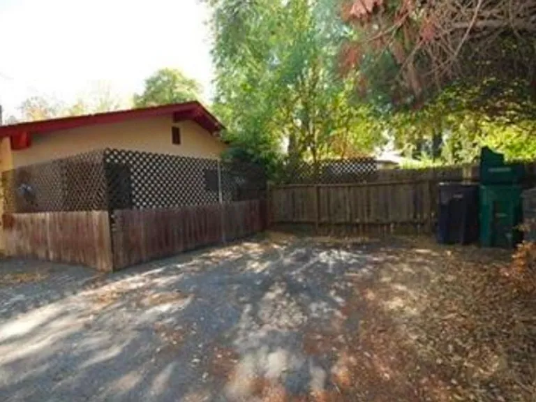 6601 Santa Lucia Rd — Photo 3