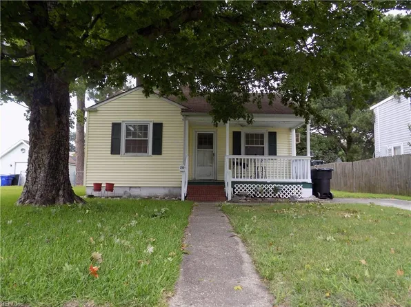 20 Chippewa Trl, Portsmouth, VA 23701