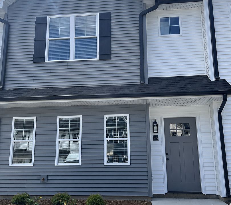 1st image of 110 Aaron Pl #605