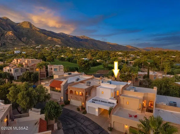 6480 N Green Briar Dr, Tucson, AZ 85718